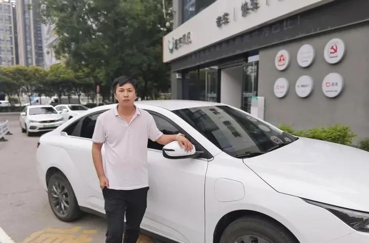 曹操平台大神司机付思兴接单秘籍_曹京9队流水月冠司机经验分享_最牛网约车司机